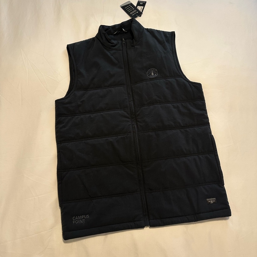 BNWT MENS TRAVIS MATHEW BLACK PUFFER VEST (M)